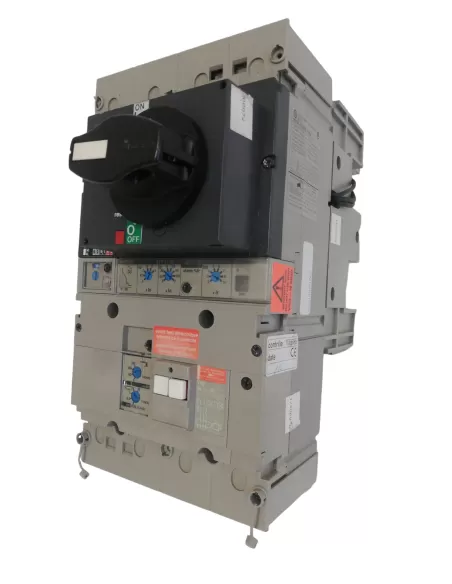 Disjoncteur Merlin Gerin NS160N 4 pôles 100 A 25 kA STR22SE Vigi MH160 220/440 V